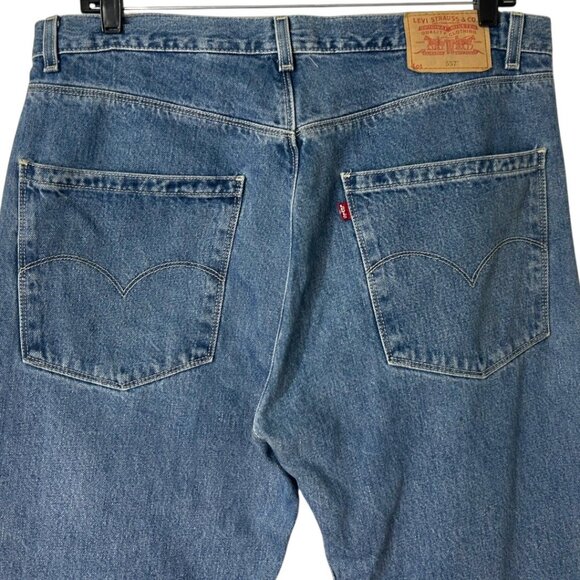 Vintage Levi's 557 Men's Relaxed Boot Fit Jeans - Size W 38 L 30 - Picture 7 of 13